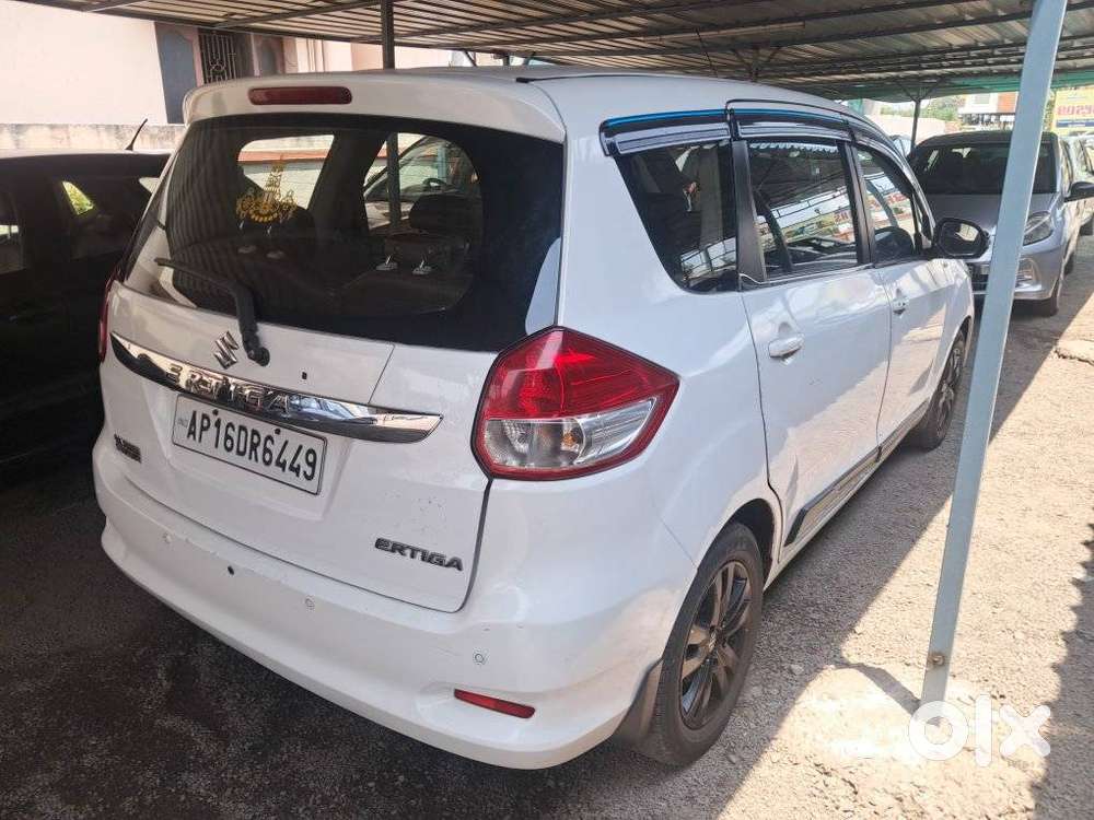 Maruti Suzuki Ertiga Shvs Zdi Plus, 2016, Diesel