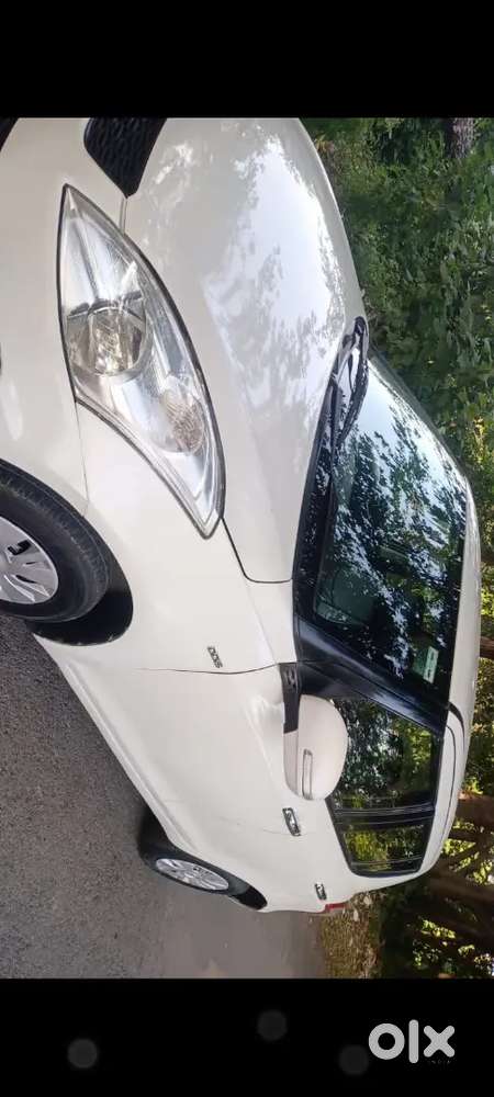 Maruti Suzuki Swift 2015