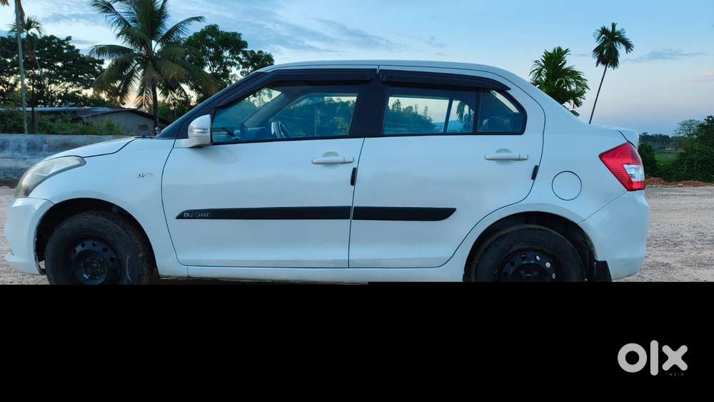 Maruti Suzuki Swift Dzire Vdi (o), 2017, Petrol