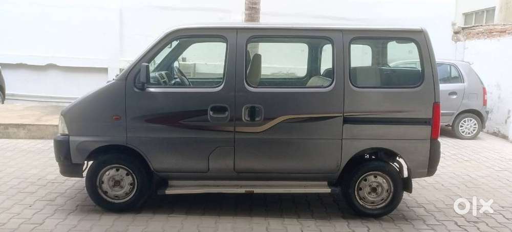 Maruti Suzuki Eeco 5 Seater Ac, 2011, Petrol