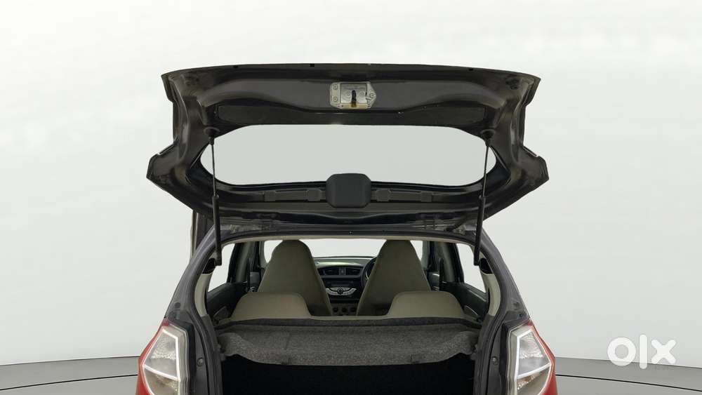 Maruti Suzuki Alto K10 Vxi, 2015, Petrol