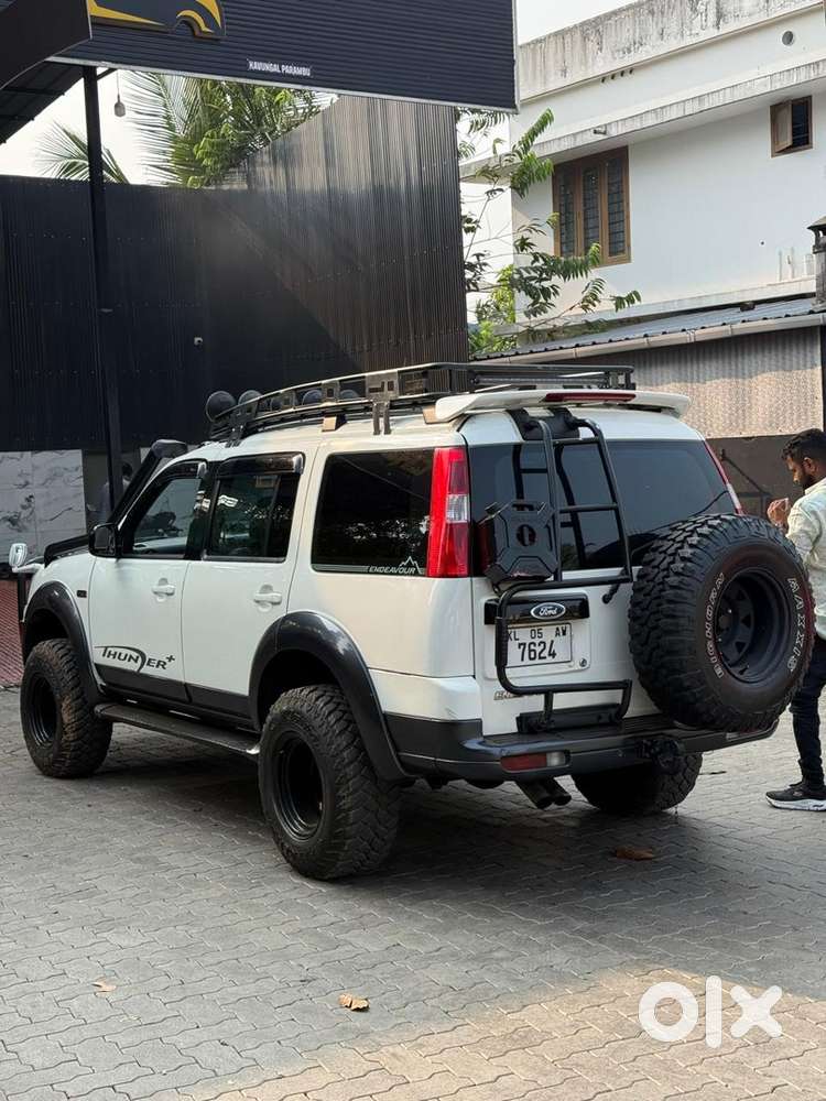 Ford Endeavour Diesel 145000 Km Driven