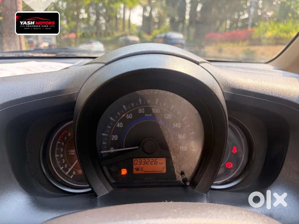 Honda Brio Vx Mt, 2015, Petrol
