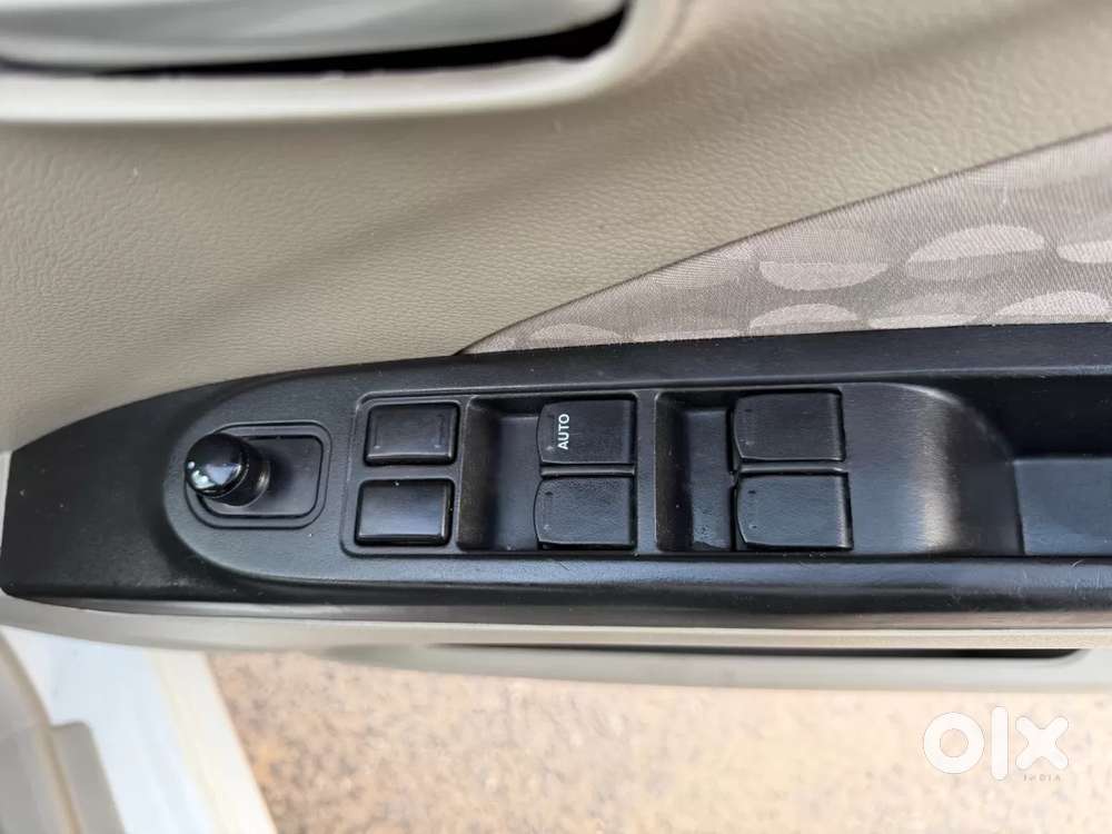 Maruti Suzuki Celerio Zxi(o) Amt, 2017, Petrol