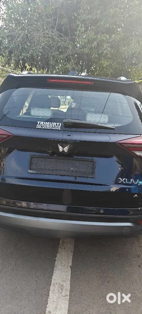 Mahindra Xuv700 2022 Diesel 100000 Km Driven