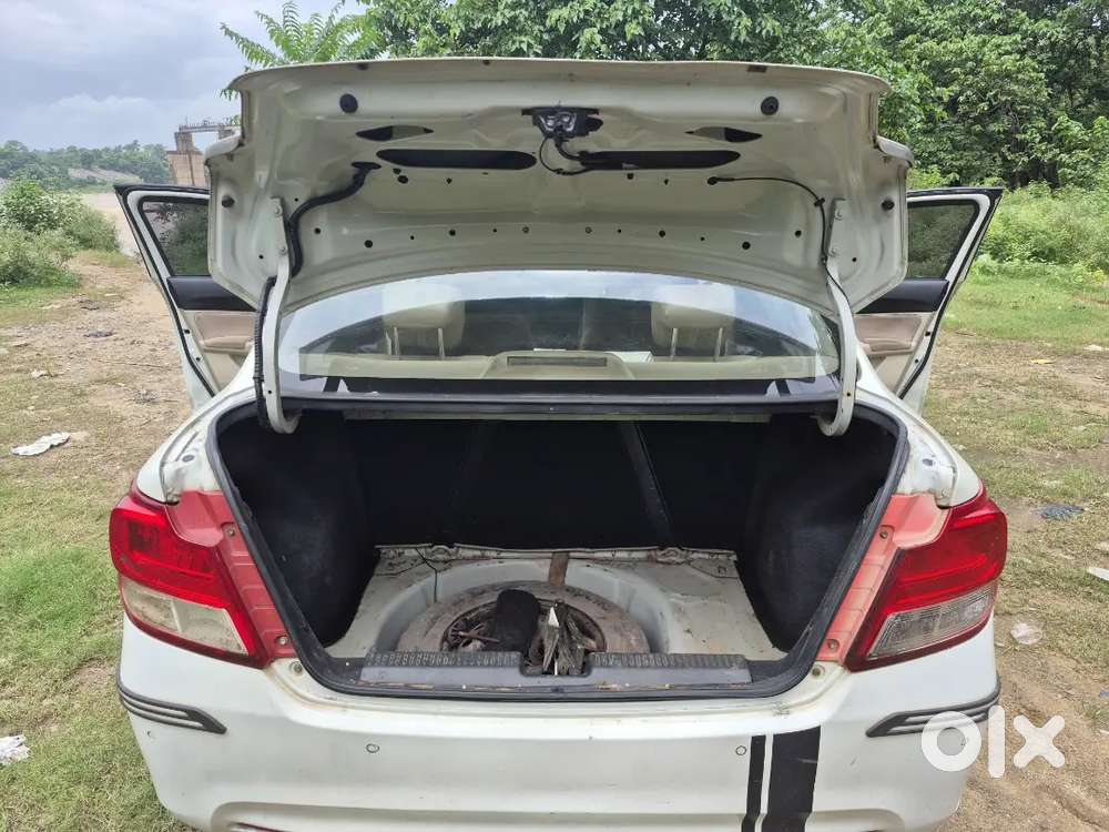 Maruti Suzuki Dzire 1.2 Vxi 2023