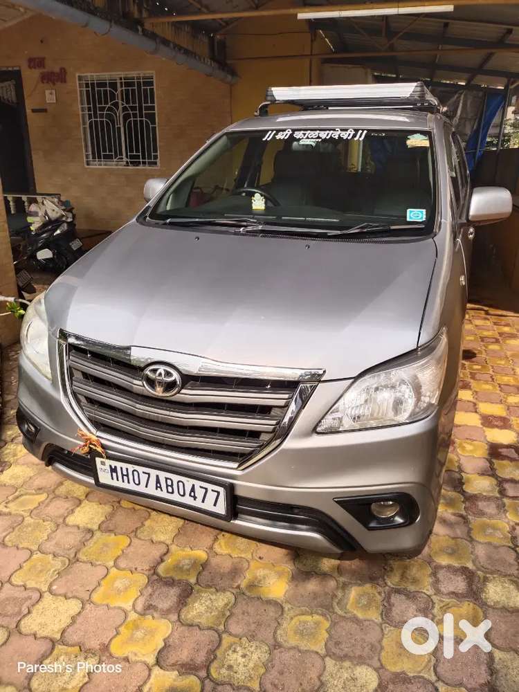 Toyota Innova 2015