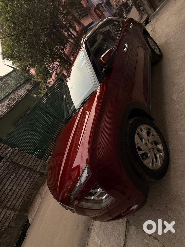 Hyundai Creta Showroom Condition Doctor Driven Car