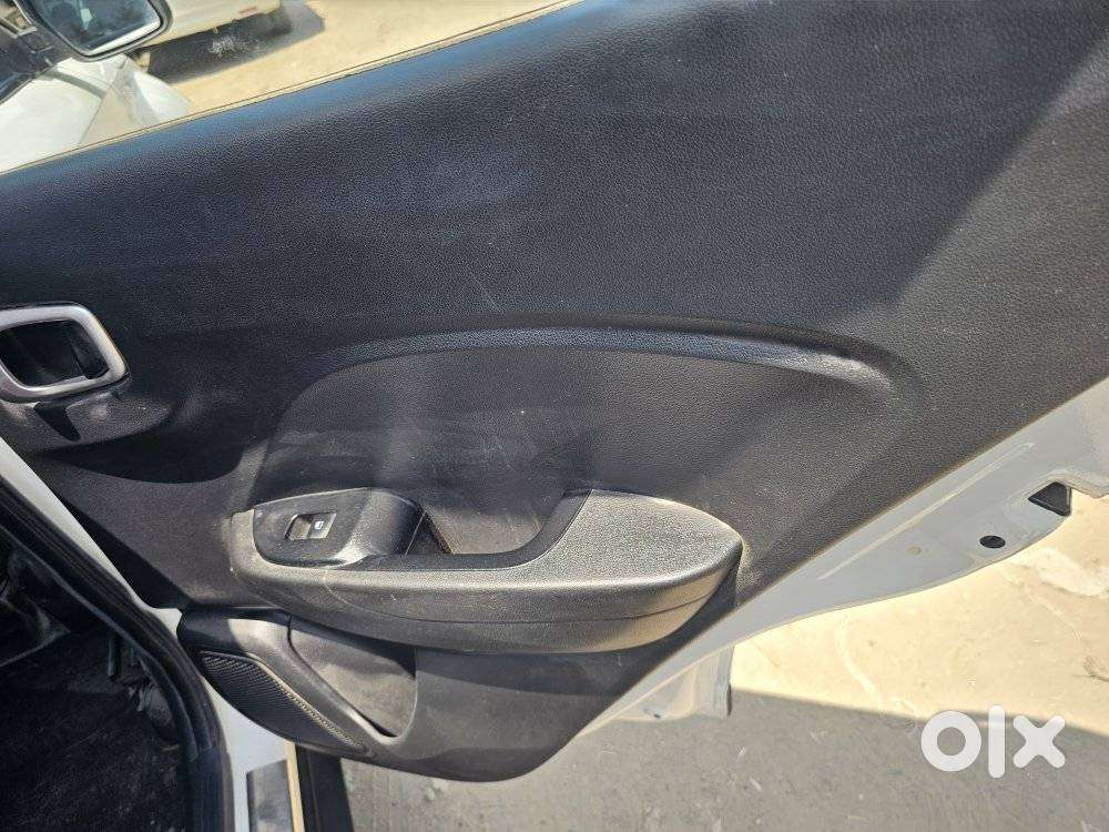 Hyundai Venue 1.2 S Plus, 2021, Petrol