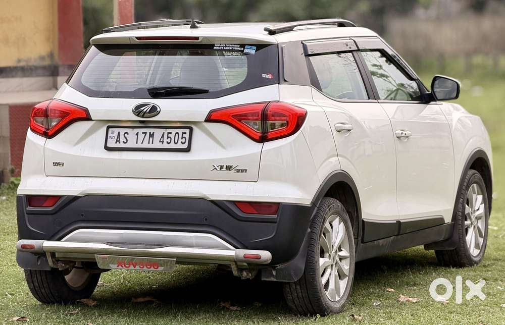 Mahindra Xuv300 W8, 2022, Petrol