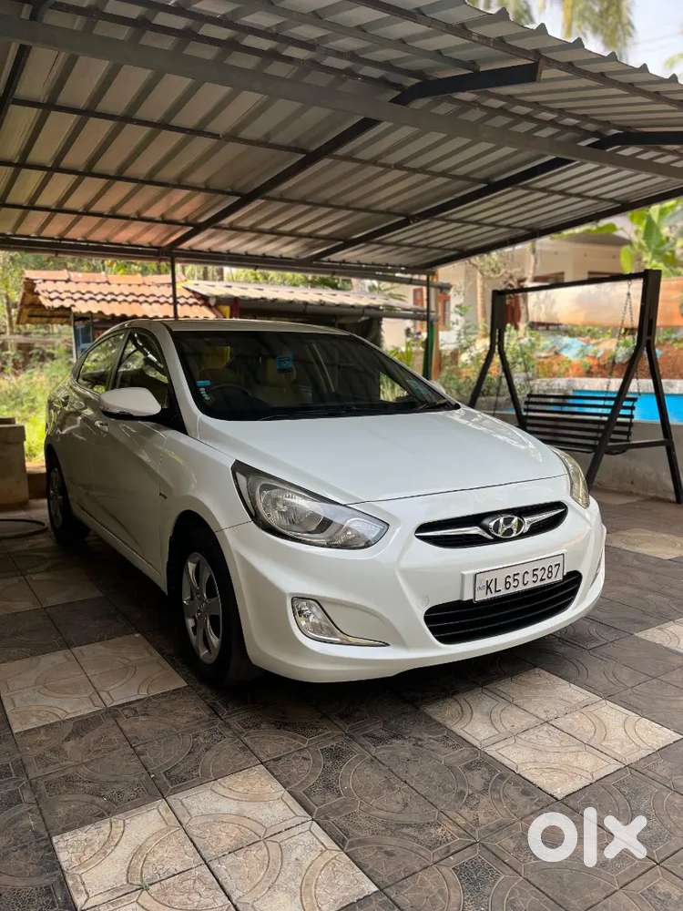 Hyundai Verna 1.6 Sx 2012