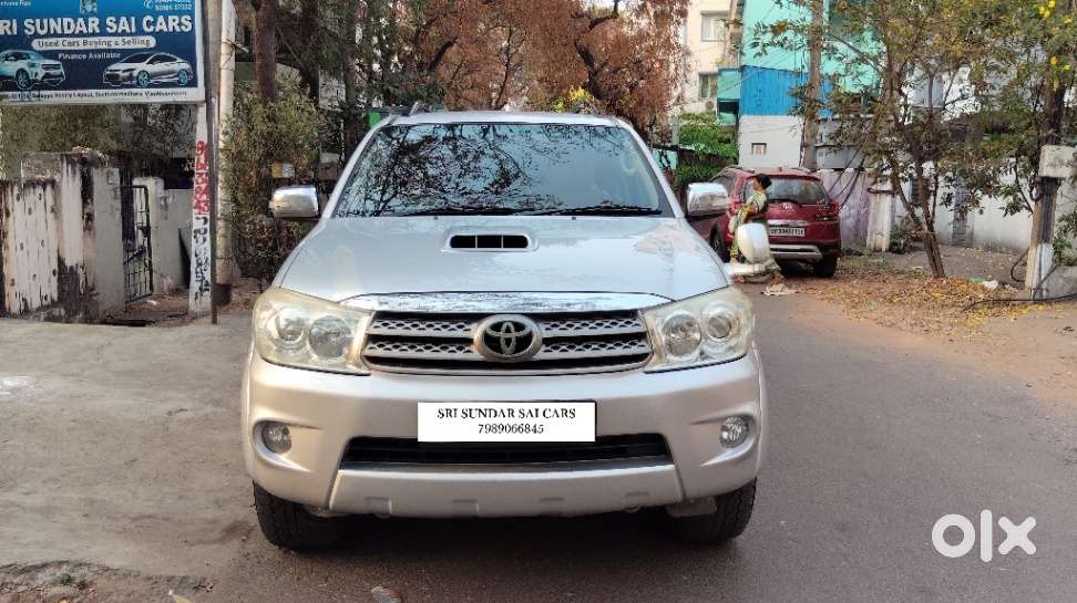 Toyota Fortuner 3.0 4x4 Manual, 2012, Diesel