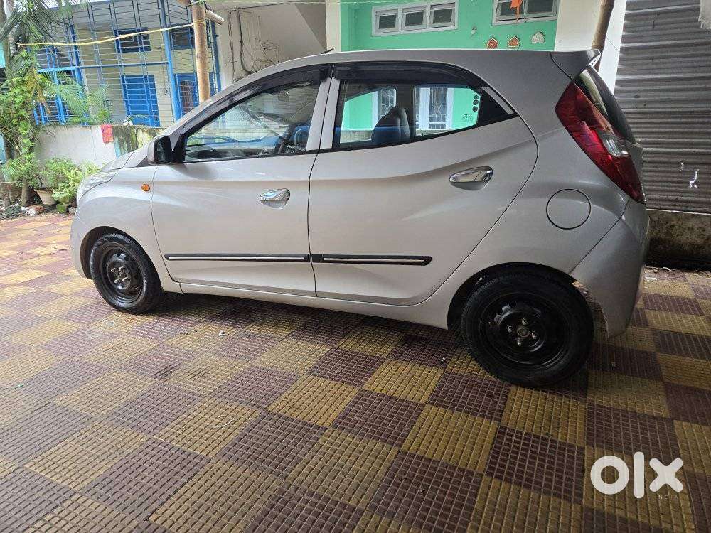 Hyundai Eon Sportz, 2013, Petrol