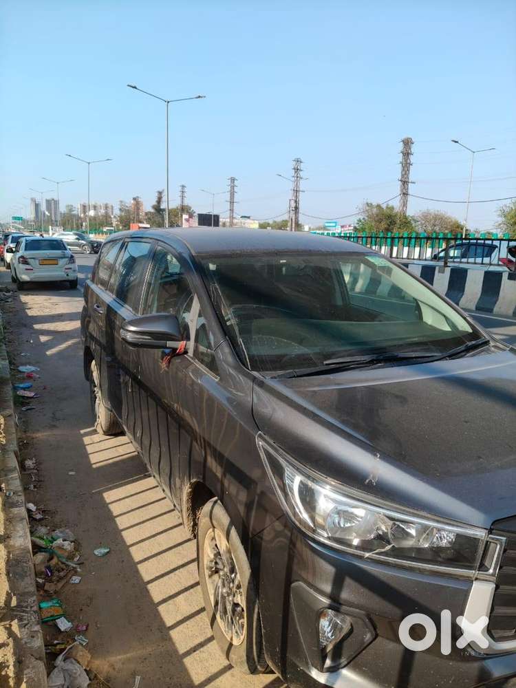Toyota Innova Crysta 2022