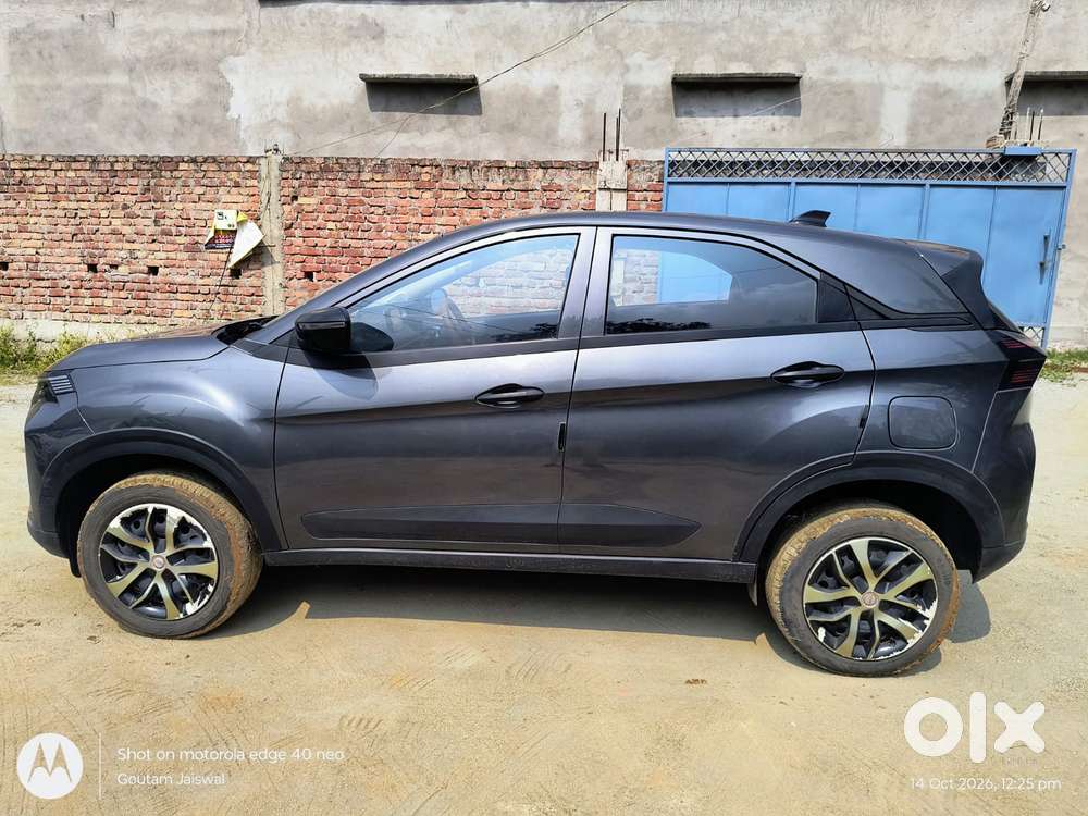 Tata Nexon Smart Plus S 1.2 Revotron Petrol 5 Mt, 2024, Petrol