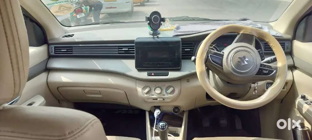 Maruti Suzuki Ertiga Vxi 2024