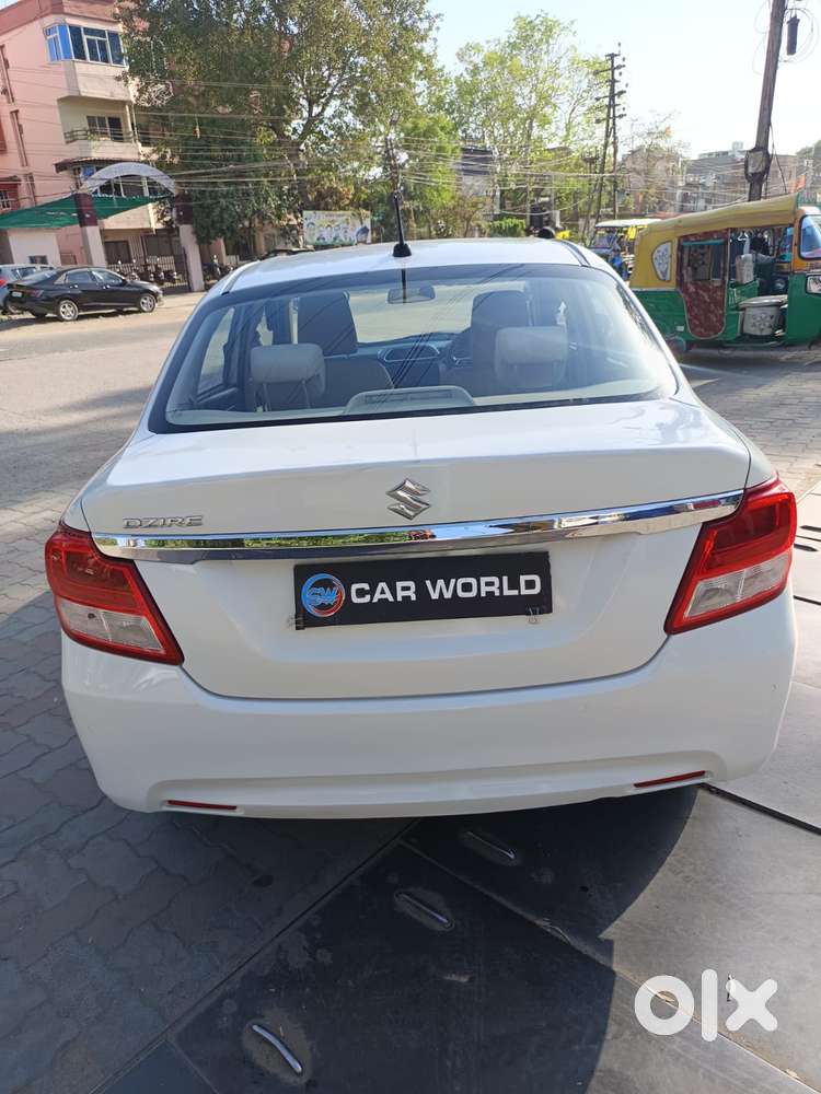 Maruti Suzuki Dzire 1.2 Vxi, 2023, Petrol