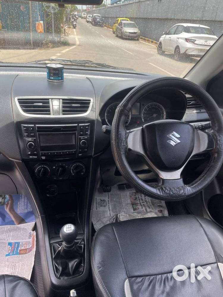 Maruti Suzuki Swift Vxi Optional, 2015, Petrol