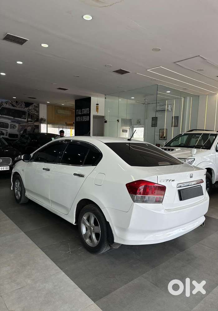 Honda City V Mt Exclusive, 2010, Petrol