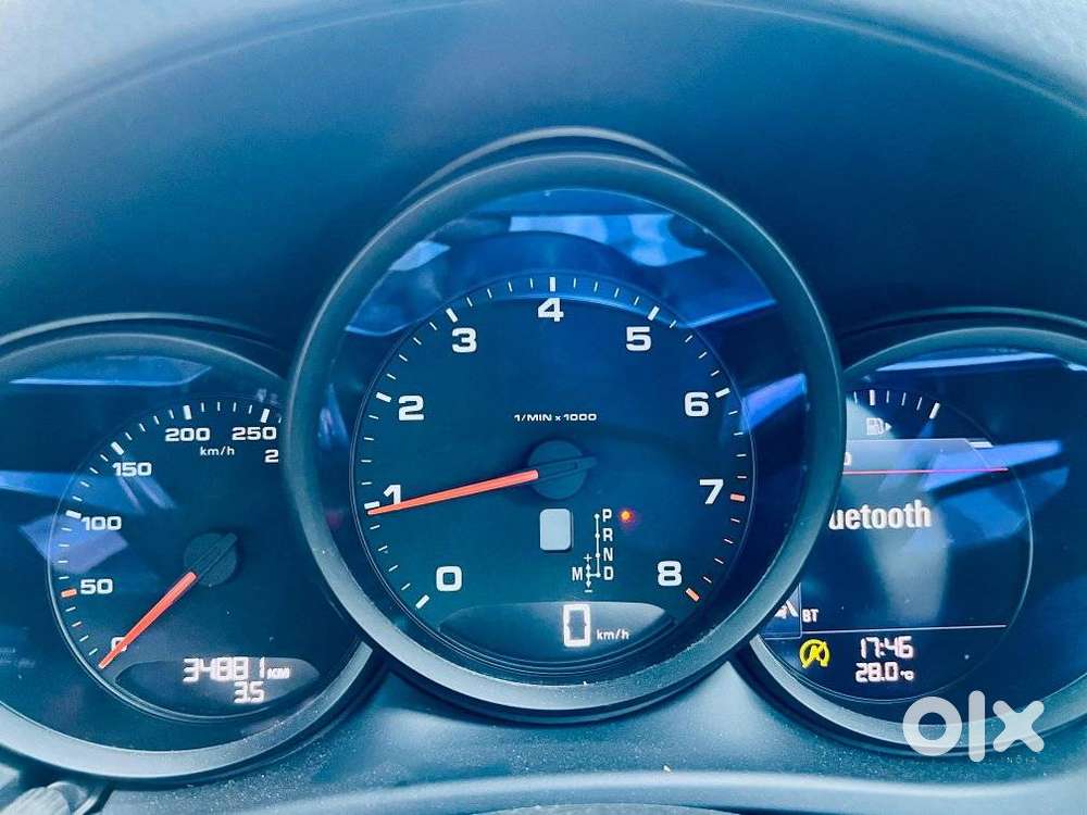 Porsche Macan Base, 2021, Petrol