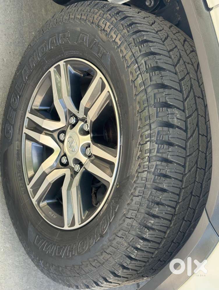 Toyota Fortuner 2021