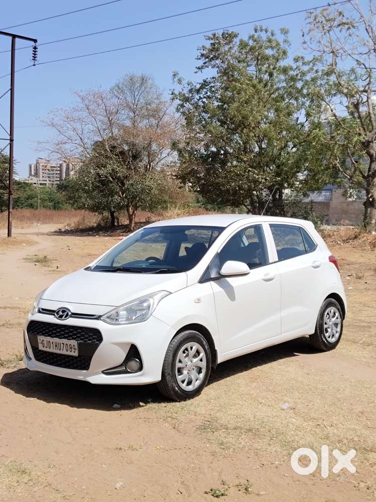 Hyundai Grand I10 1.2 Crdi Sportz Dual Tone, 2018, Diesel