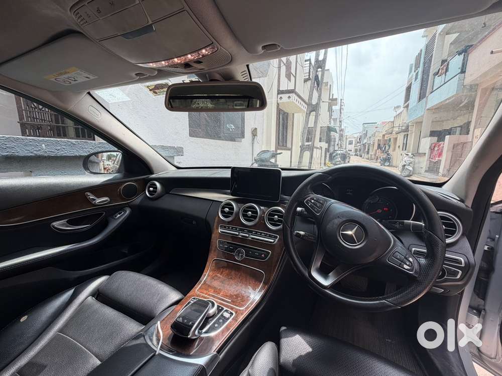 Mercedes-benz C-class 2015