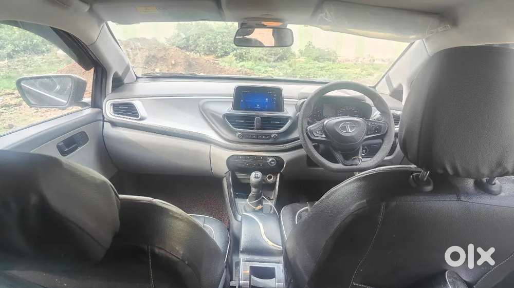 Tata Altroz Petrol 2021