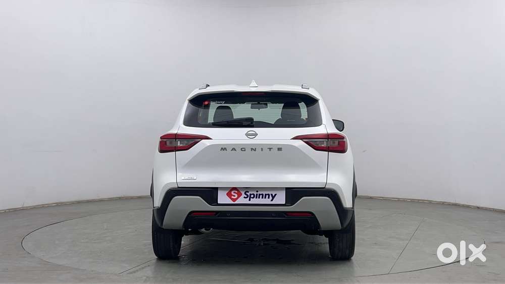 Nissan Magnite Xv Turbo, 2021, Petrol