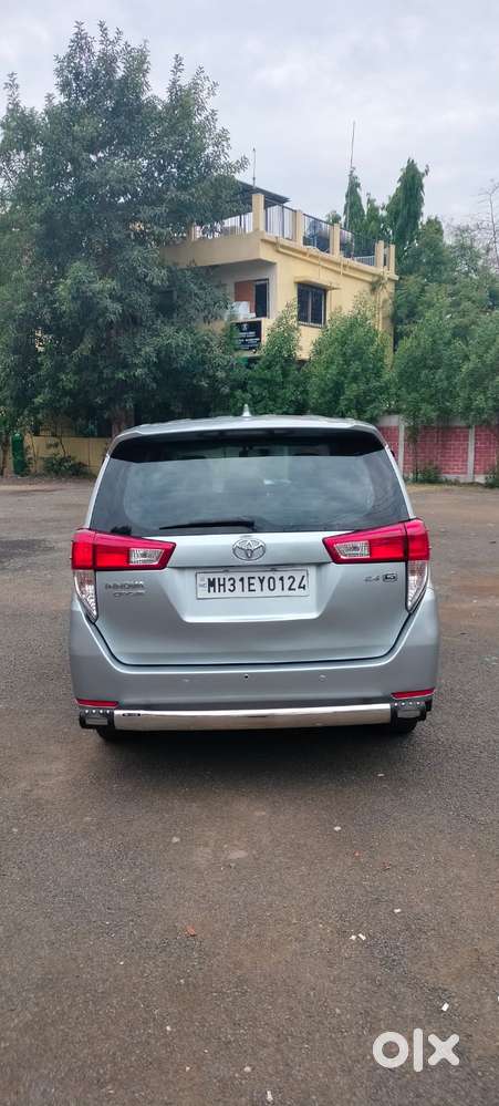 Toyota Innova Crysta 2.4 Gx Mt, 2017, Diesel