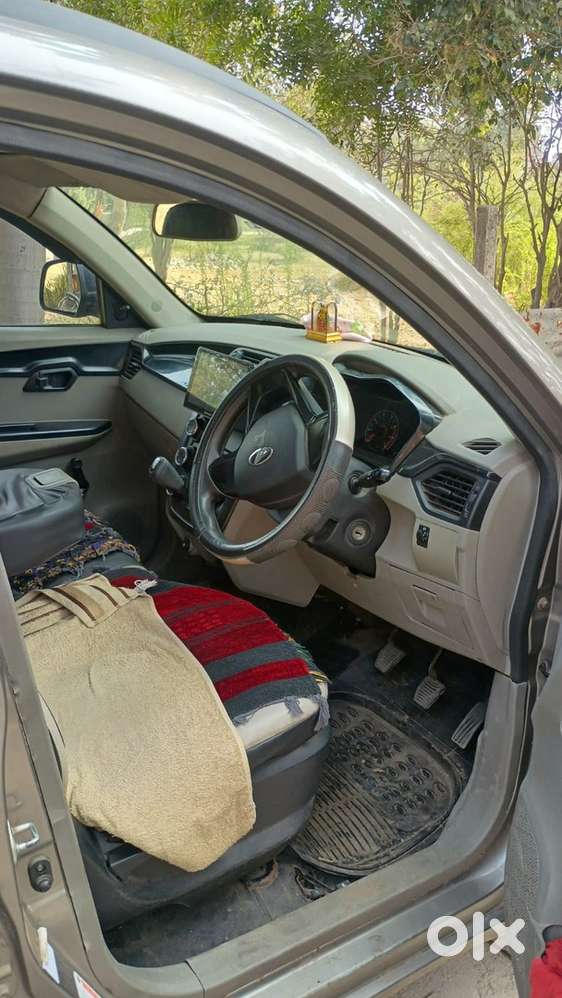 Mahindra Kuv 100 2017 Petrol Manual