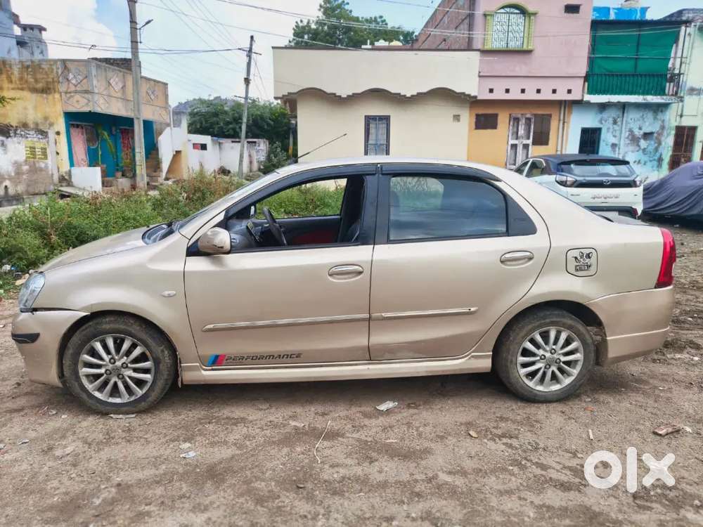 Toyota Etios 2011 Manual Petrol