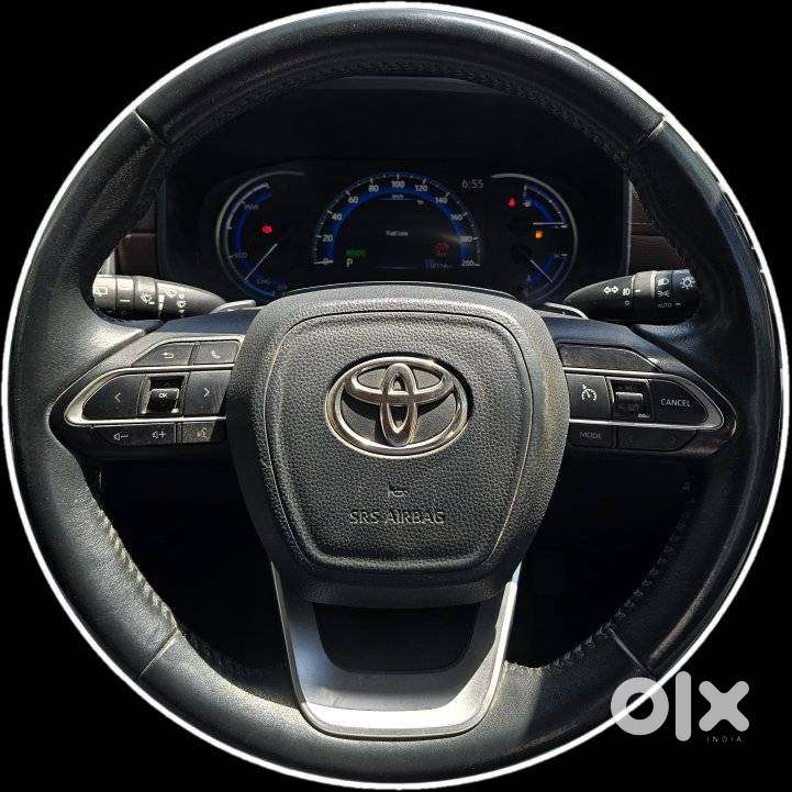 Toyota Innova Hycross 2.0 Zx Hybrid 7 Str, 2023, Petrol