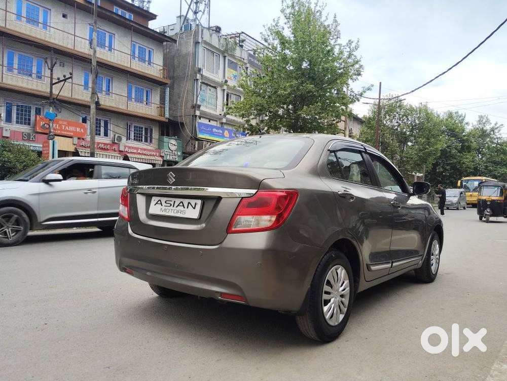 Maruti Suzuki Swift Dzire 1.3 Vxi, 2020, Petrol