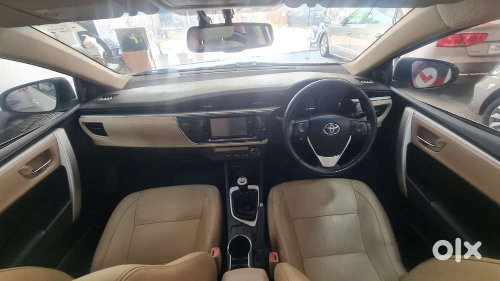 Toyota Corolla Altis, 2014