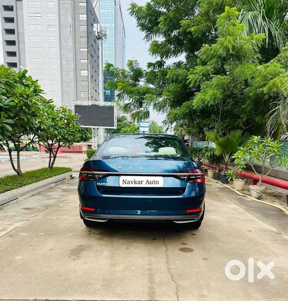 Skoda Superb L&k 2.0 Tdi At, 2022, Petrol