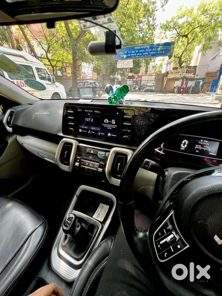 Kia Sonet 2022 September Top Model