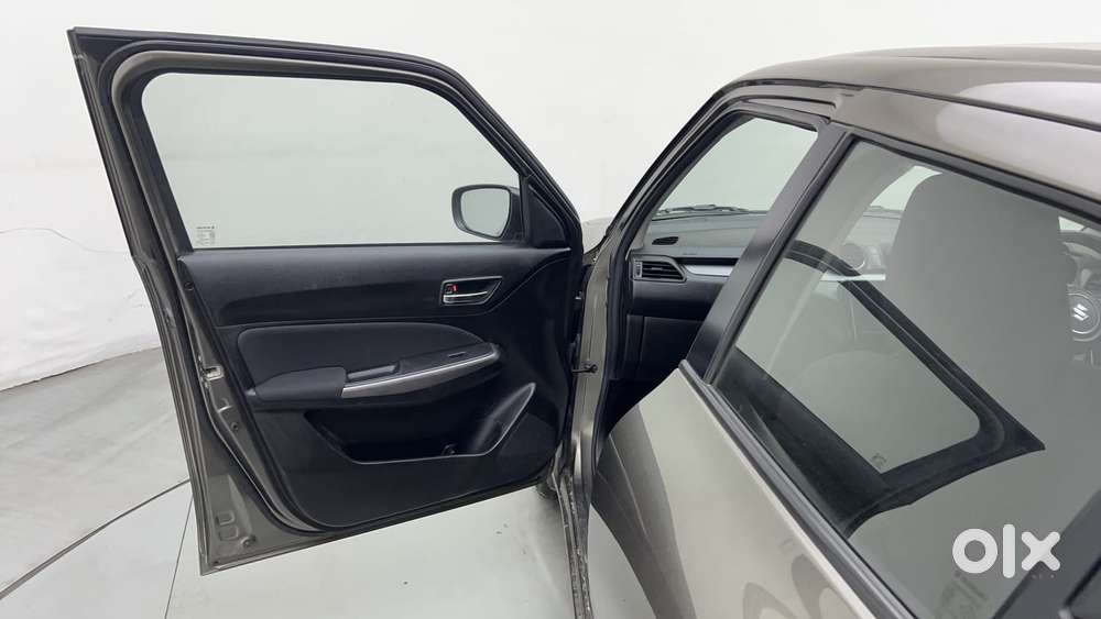 Maruti Suzuki Swift 2018 Zxi Plus, 2022, Petrol