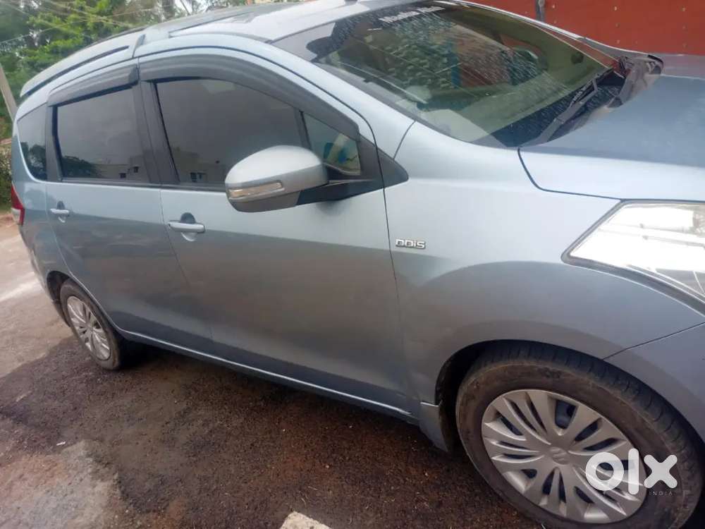 Maruti Suzuki Ertiga 2012