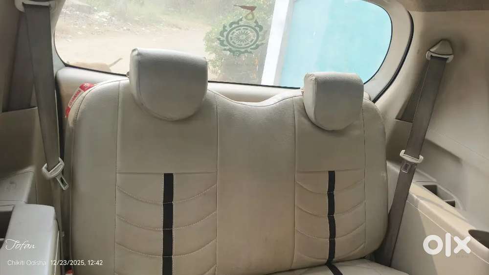 Maruti Suzuki Ertiga 2015 Diesel 100000 Km Driven