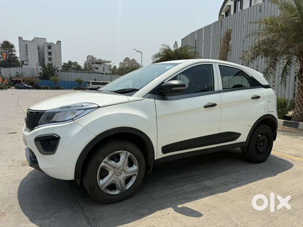 Tata Nexon 1.2 Revotron Xm (s), 2018, Petrol