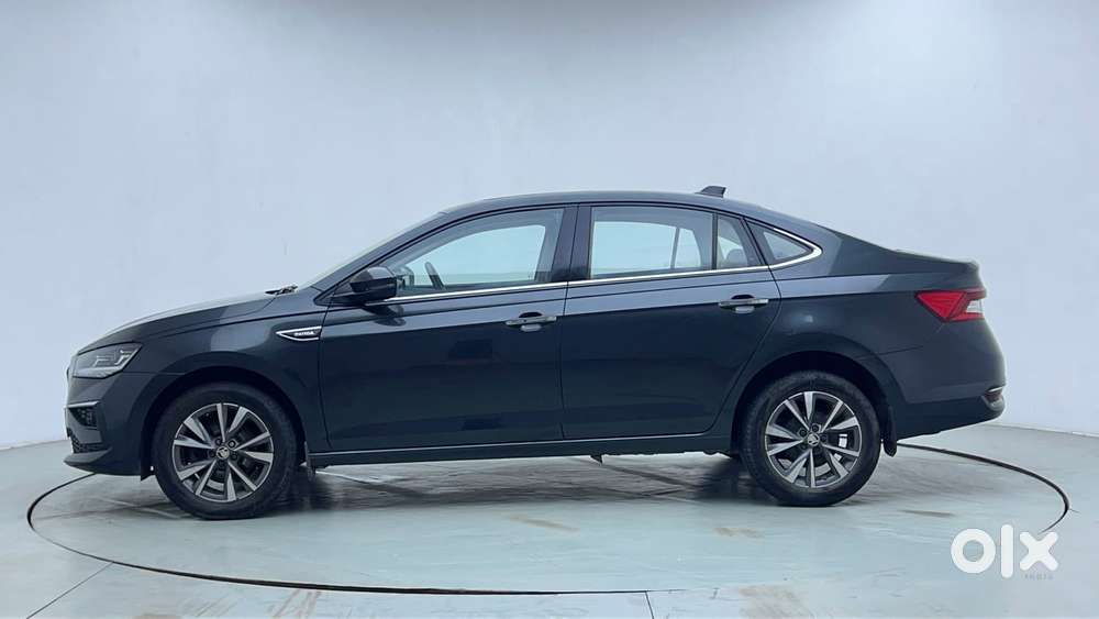 Skoda Slavia Style 1.0l Tsi At, 2022, Petrol