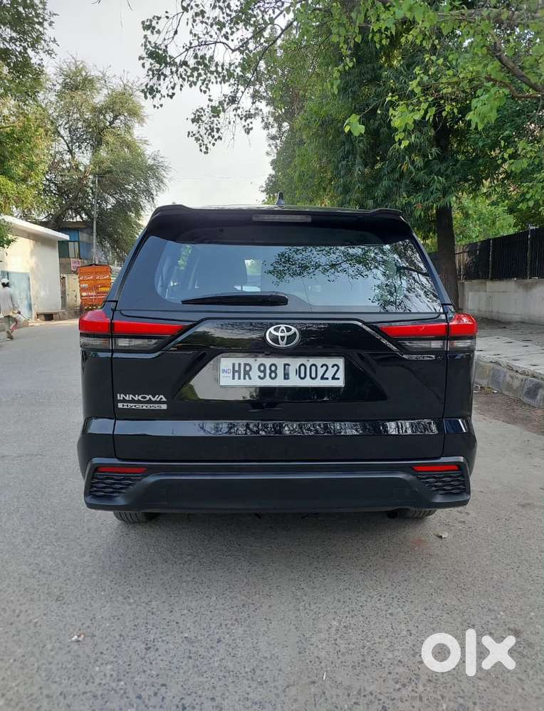 Toyota Innova Hycross 2.0 Gx 7 Str, 2024, Petrol