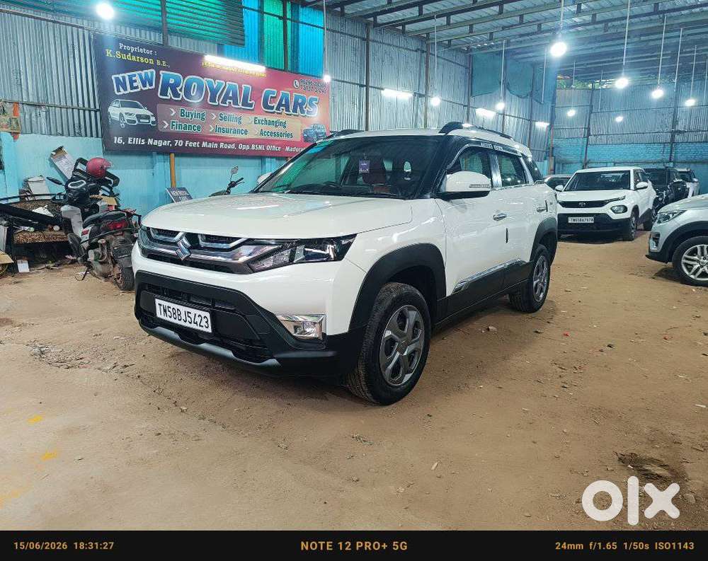 Maruti Suzuki Brezza 1.5 Vxi Smart Hybrid, 2023, Petrol
