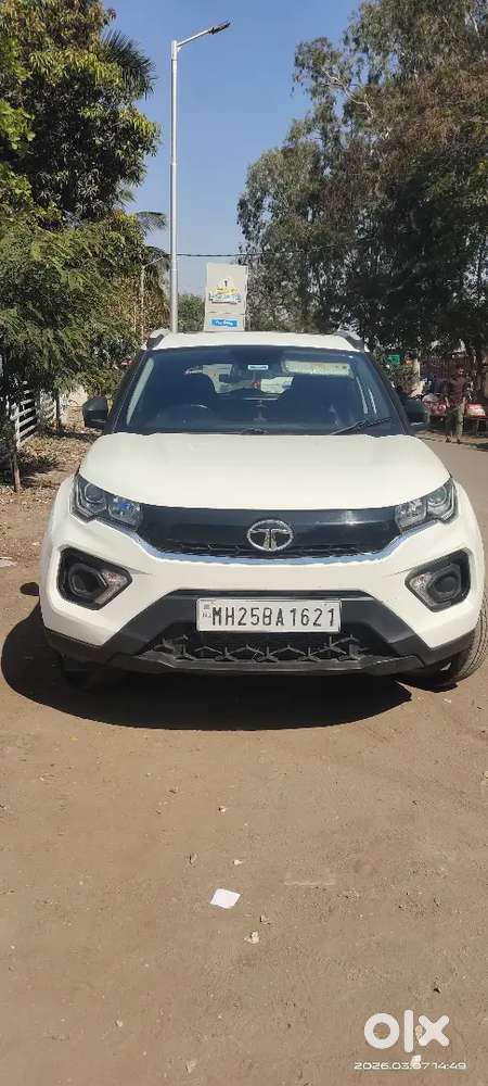 Tata Nexon 2024 Petrol Well Maintained