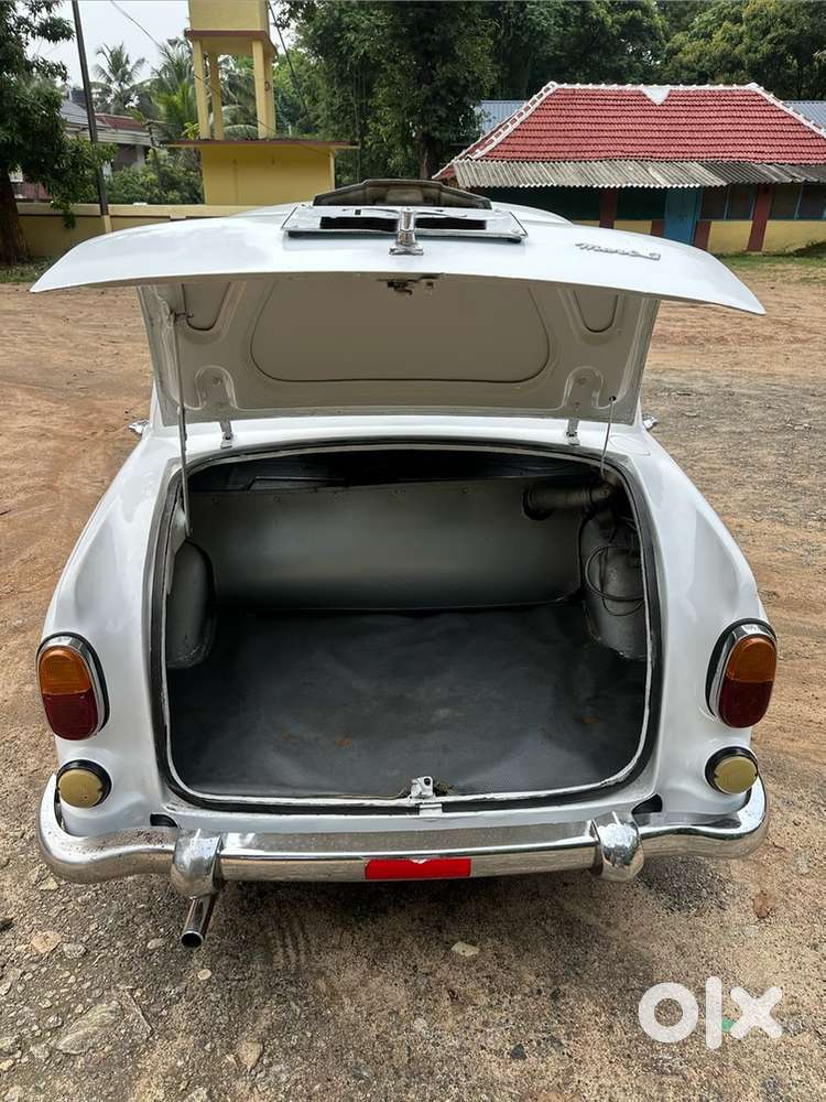 Ambassador Mark 3 1978 Petrol