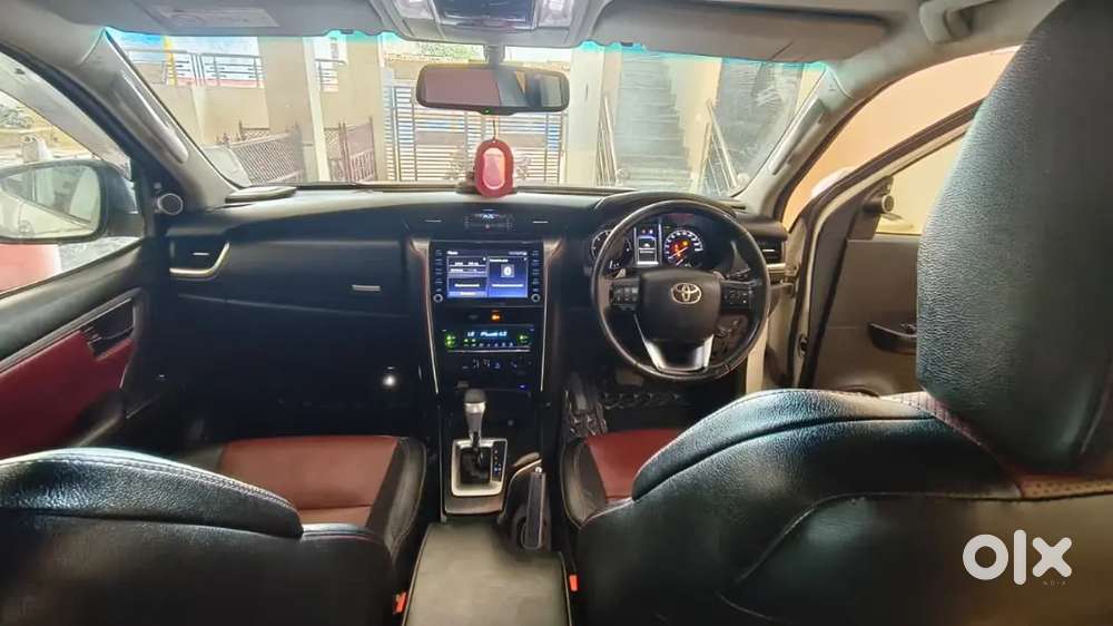Toyota Fortuner 2021 Legender 4*4