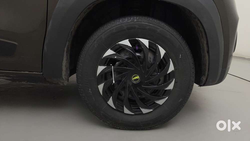 Renault Kwid 2019-ongoing 1.0 Rxt (o), 2018, Petrol