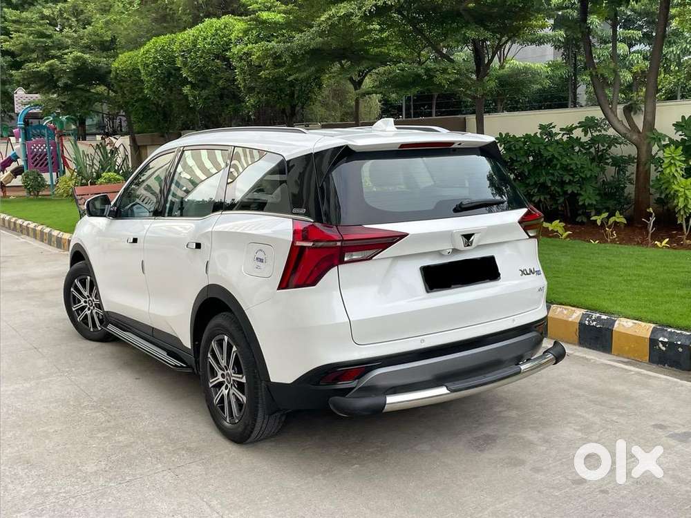 Mahindra Xuv700 2022 Petrol 33500 Km Driven