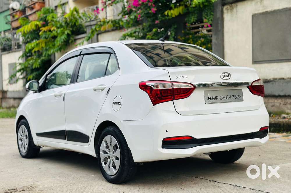 Hyundai Xcent 1.2 Vtvt Sx Option, 2017, Petrol